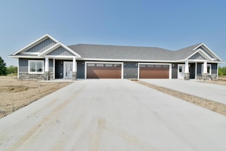 289 Old Glory Dr NE, Alexandria, MN 56308