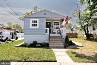 207 E Crestwood Ave, Somerdale, NJ 08083