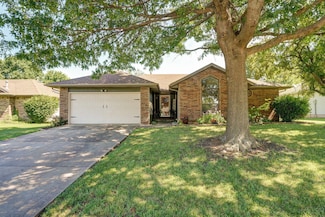 2317 W Deerfield St, Springfield, MO 65807