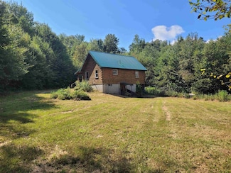 339 MacKs Mountain Rd, Peacham, VT 05862