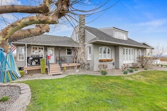 31 Gilbert Rd, Zillah, WA 98953