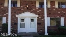 653 S Shore Ct, Vermilion, OH 44089