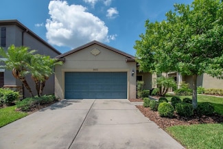 8410 Red Spruce Ave, Riverview, FL 33578