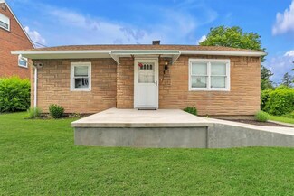 901 Dennis Ave, Monessen, PA 15062