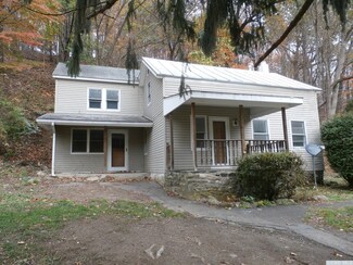223 County Route 16, Claverack, NY 12513