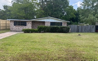 10172 Melanie Ave, Jacksonville, FL 32218