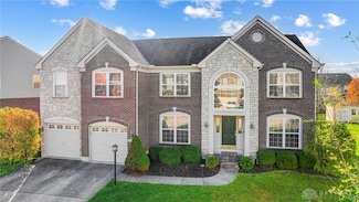 5476 Greenfinch Dr, Miamisburg, OH 45342