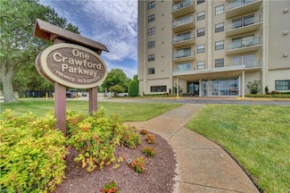 1 Crawford Pkwy Unit 1105, Portsmouth, VA 23704