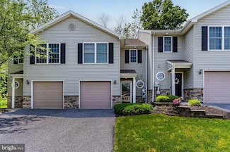 7883 Manada Ct, Harrisburg, PA 17112