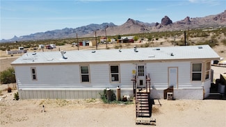 7563 W Vandergriff Dr, Golden Valley, AZ 86413