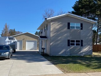 41 Astor Rd, Babbitt, MN 55706