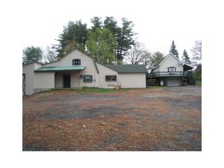 1551 Federal Rd, Livermore, ME 04253