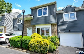 8-21 Creek Ct Unit 1X, Fair Lawn, NJ 07410
