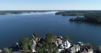 536 Grand Harbor Blvd, Ninety Six, SC 29666