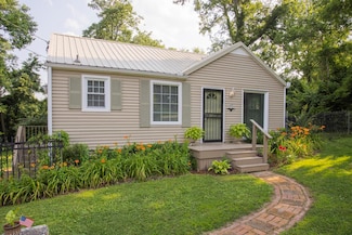 125 Neese Dr, Nashville, TN 37211