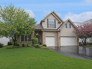 2703 Freeland Cir, Naperville, IL 60564