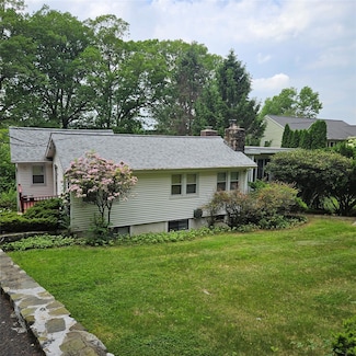50 Mcgregor Ln, Cortlandt, NY 10567