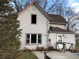 3621 NE 56th Place, Berwick, IA 50032