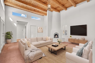 2232 Paseo de Los Chamisos, Santa Fe, NM 87505
