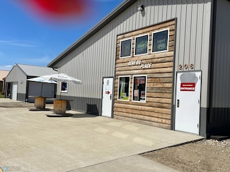 204 Main Ave, Fairmount, ND 58030