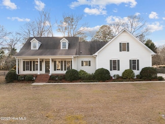 1985 Den Tree Ct, New Bern, NC 28562
