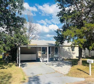 2709 S Bandera Dr, Wichita Falls, TX 76302