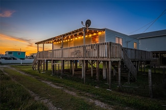 514 Texas St, Freeport, TX 77541