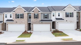 315 Silver Moon Dr, Loganville, GA 30052