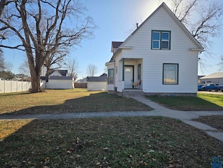 202 E 23rd St, South Sioux City, NE 68776
