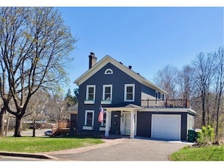 609 Willard St W, Stillwater, MN 55082