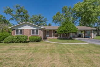 218 Skyview Ln, Tullahoma, TN 37388