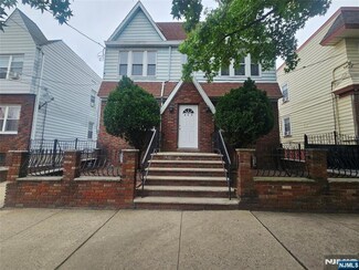 339 N 13th St Unit 2R, Newark, NJ 07107