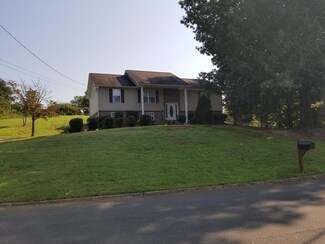 813 Northview Dr, Kodak, TN 37764