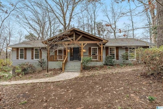 3840 River View Dr, Vestavia, AL 35243