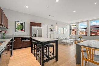 285 Columbus Ave Unit 407, Boston, MA 02116
