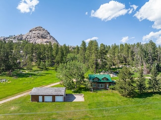 25087 America Center Rd, Custer, SD 57730