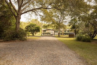 551 Pon Plantation Ave, Round O, SC 29474