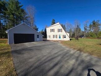 1084 Pushaw Rd, Glenburn, ME 04401