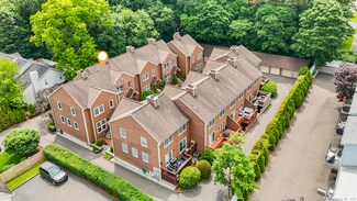 584 Hope St Unit 7, Stamford, CT 06907