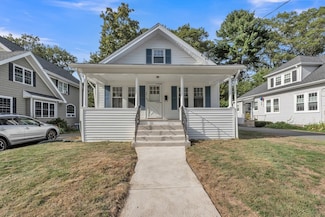 30 Morse Rd, Framingham, MA 01701