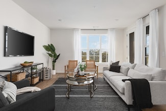 2900 Edwin Way Unit 201, Nashville, TN 37207