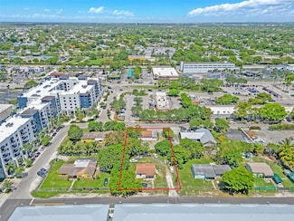 18161 Hope Ave, Palmetto Bay, FL 33157