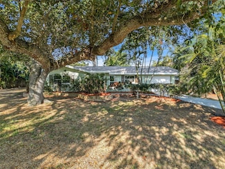 1406 S Lake Ave, Clearwater, FL 33756