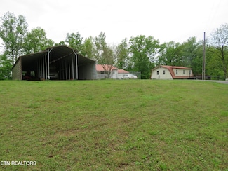891 Vickers Ridge Rd, Baxter, TN 38544