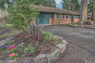 61 Shotwell Rd, Port Hadlock, WA 98339