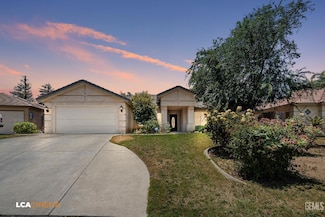 10707 Mohican Dr, Bakersfield, CA 93312