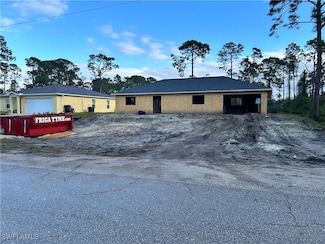 2012 Roosevelt Ave, Alva, FL 33920