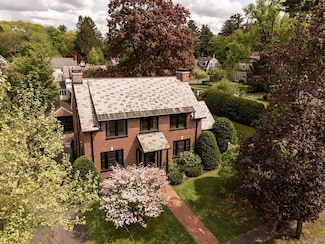 23 Prospect Ave, Northampton, MA 01060