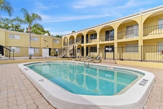 3206 W Azeele St Unit 120, Tampa, FL 33609