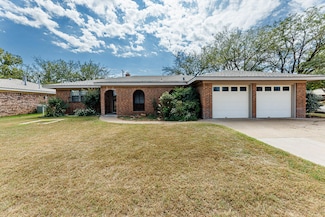 5421 73rd St, Lubbock, TX 79424